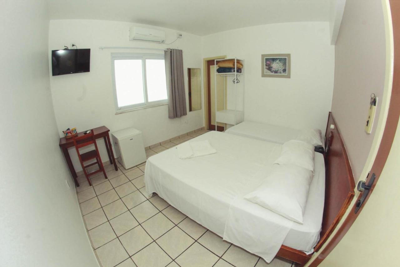 אסיס Alpha Ville Hotel מראה חיצוני תמונה