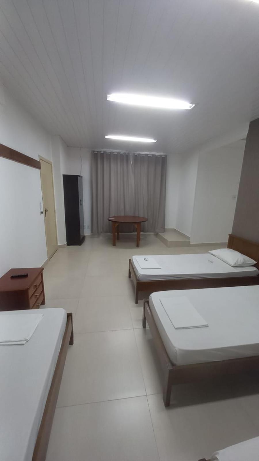 אסיס Alpha Ville Hotel מראה חיצוני תמונה