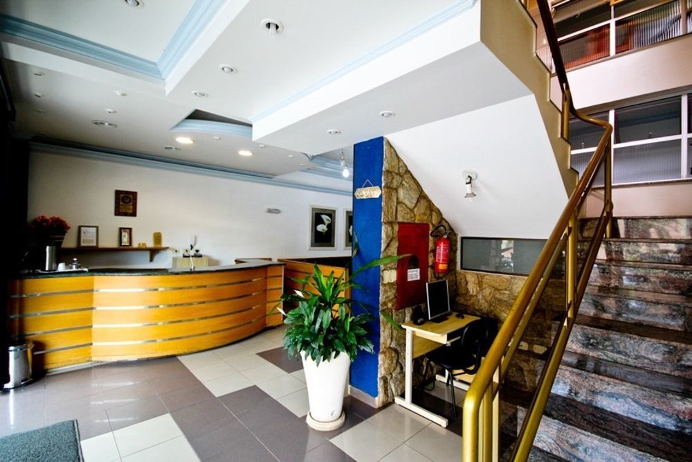 אסיס Alpha Ville Hotel מראה חיצוני תמונה
