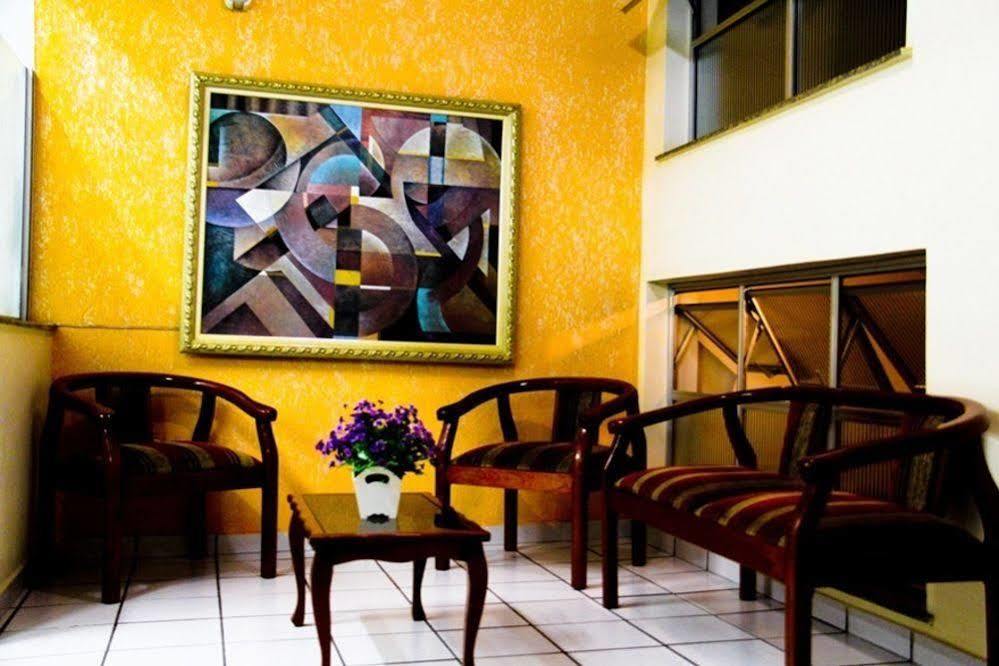 אסיס Alpha Ville Hotel מראה חיצוני תמונה